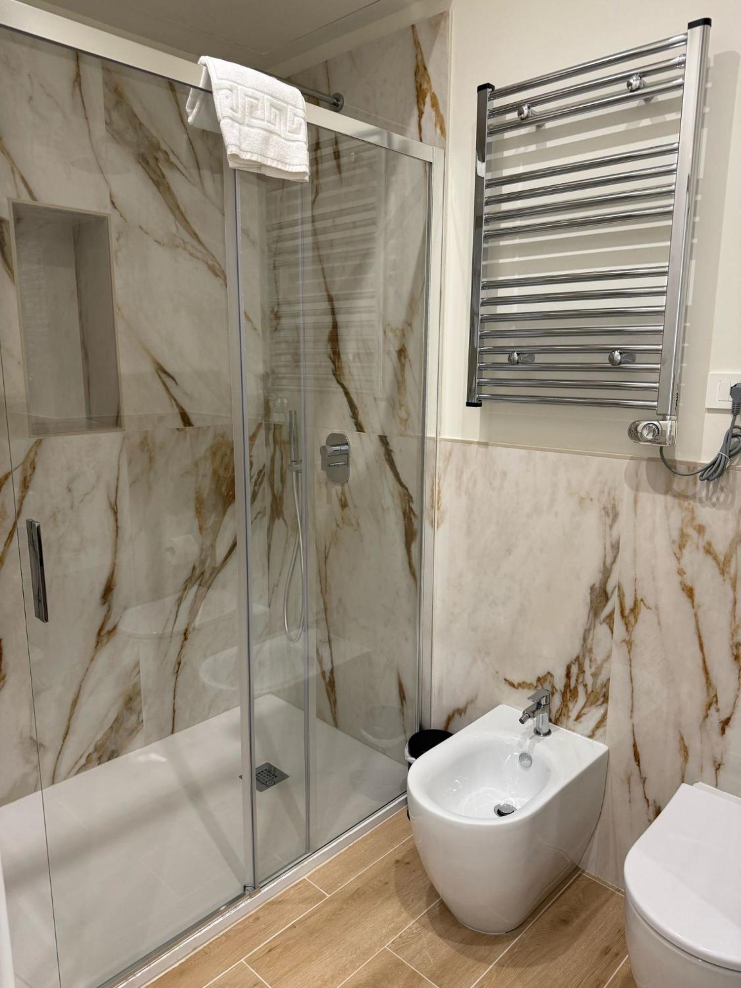 Domus Giulio Affittacamere *