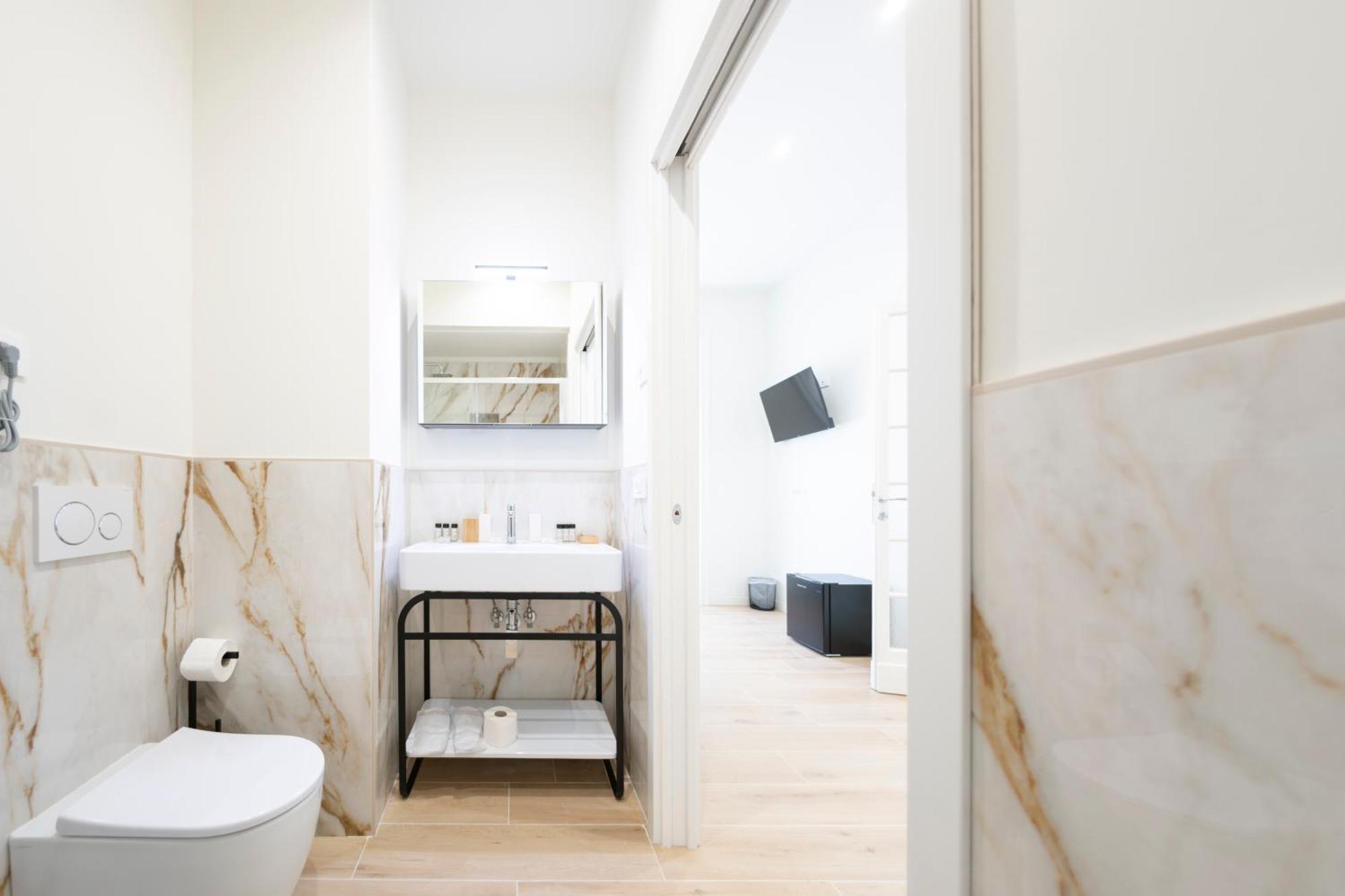 Domus Giulio * Roma